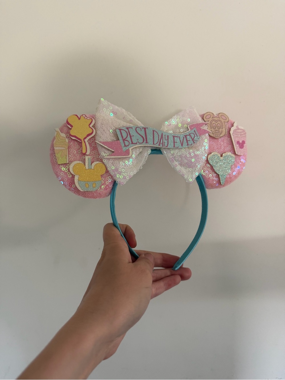 'Best Day Ever' Pink Sequin Minnie Ears Headband